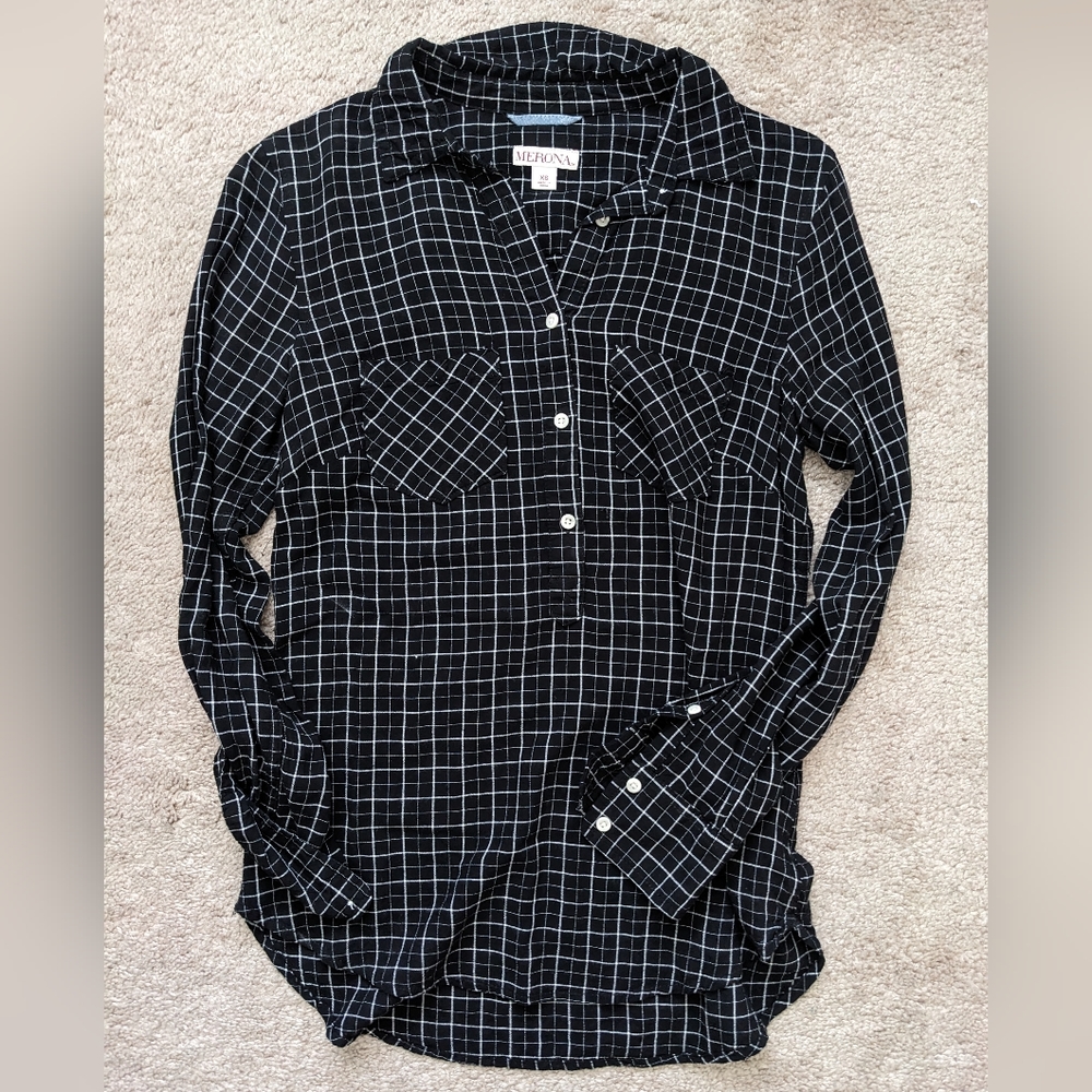Merona half button blouse